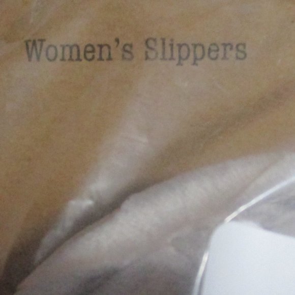 New Rae Dunn BE KIND Womens Gray Slide Slippers - Picture 8 of 16